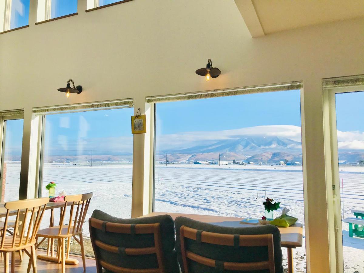 Shooting Star The Bed & Breakfast Furano Exterior photo